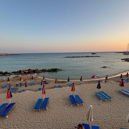 Cozy Apartment In Paphos Beautiful Complex Exterior foto