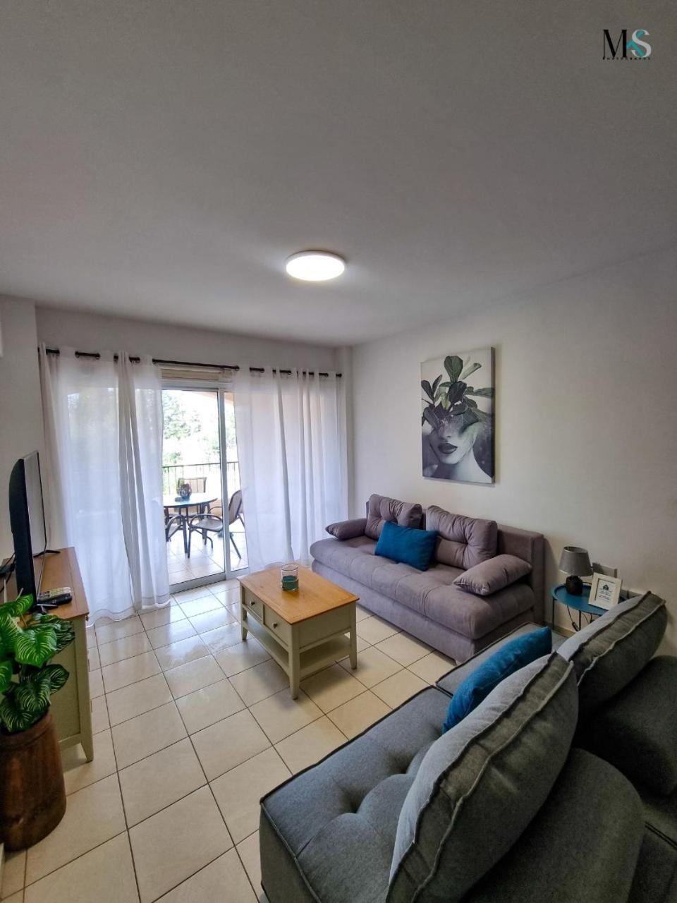 Cozy Apartment In Paphos Beautiful Complex Exterior foto